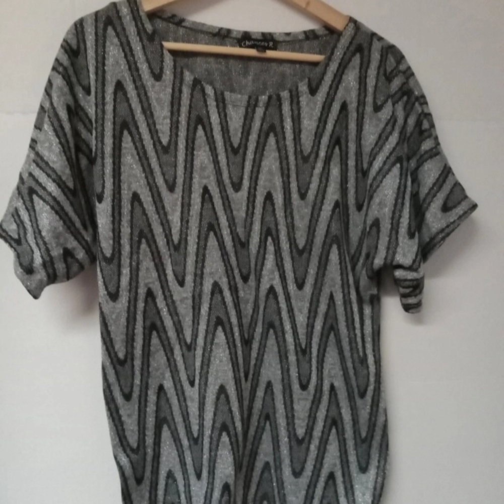 Chances R Black and Gray Wave Pattern Blouse